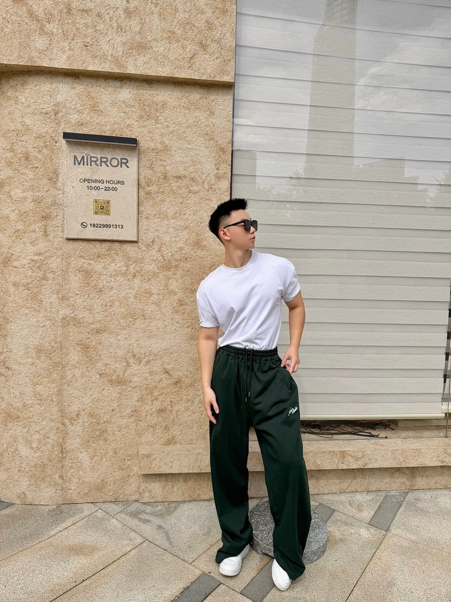 "Model upper body picture"
